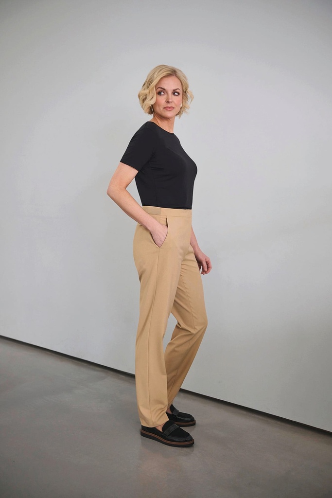 [BT2392-Denim-46EU] BT2392 - Pantalon femme Eleanor coupe slim - Denim (46EU)